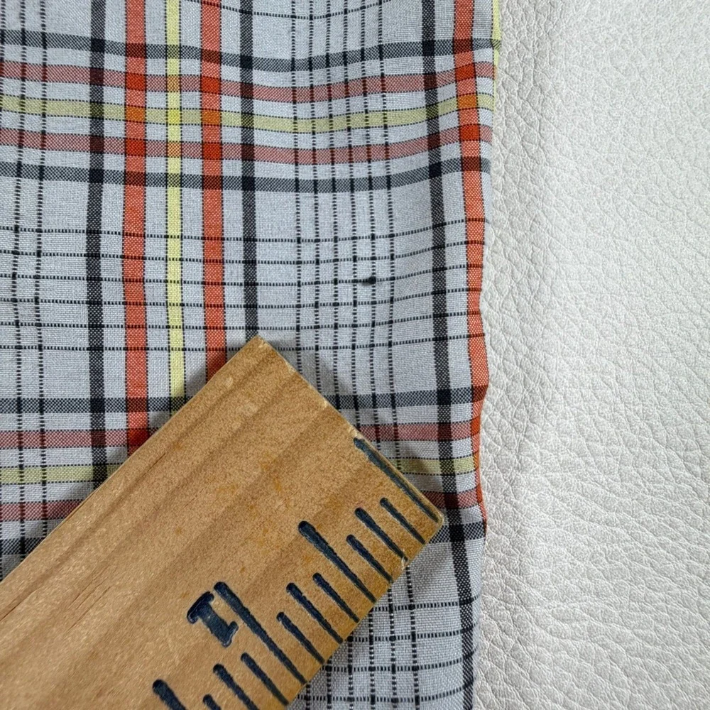 The North Face Mens XXL Short Sleeve Plaid Button Down Hiking Shirt Gray Orange